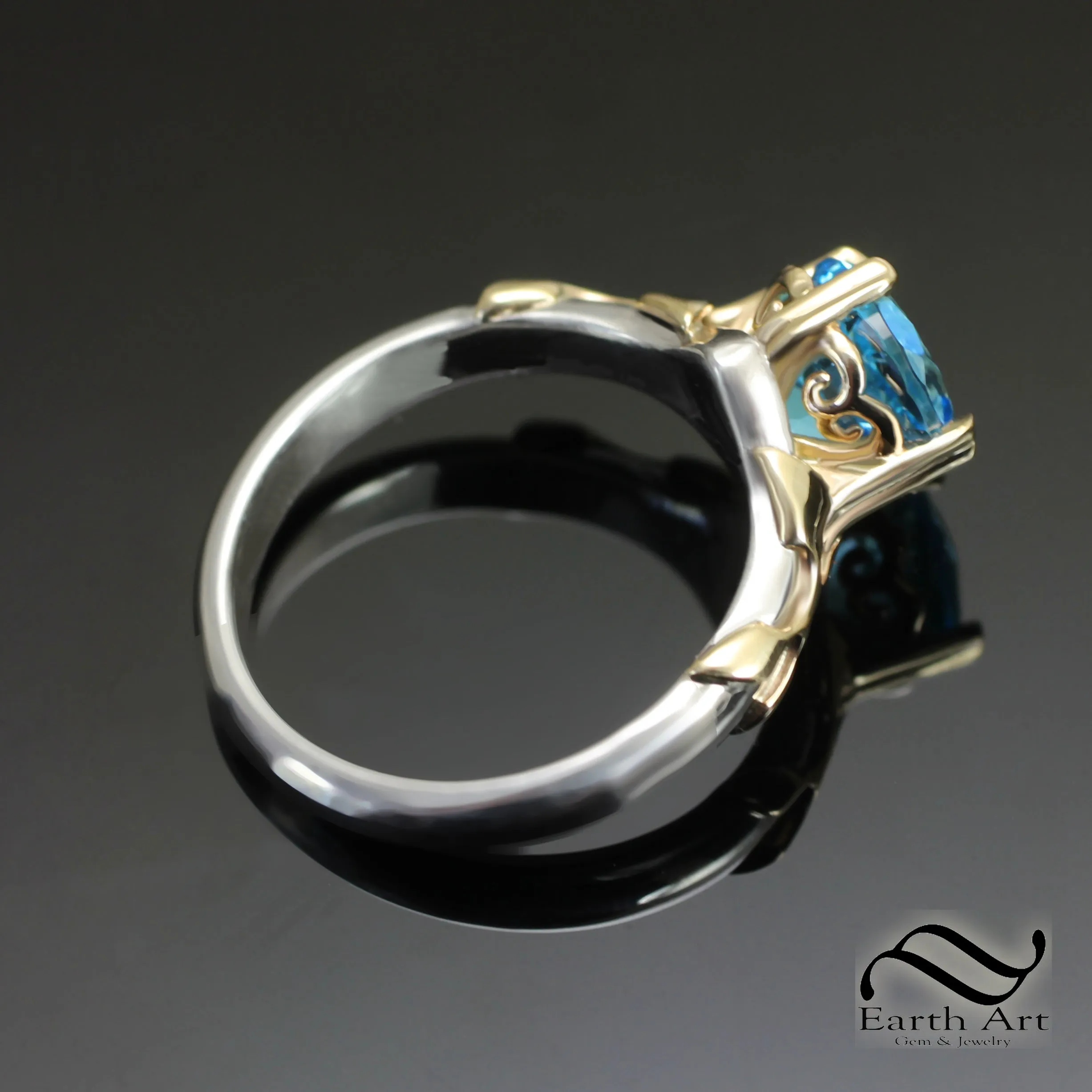 Hearts Ring in Mixed Metals