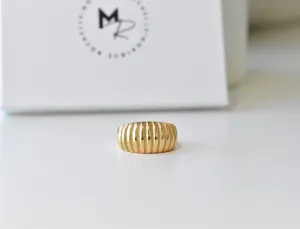 Lea Dome Ring
