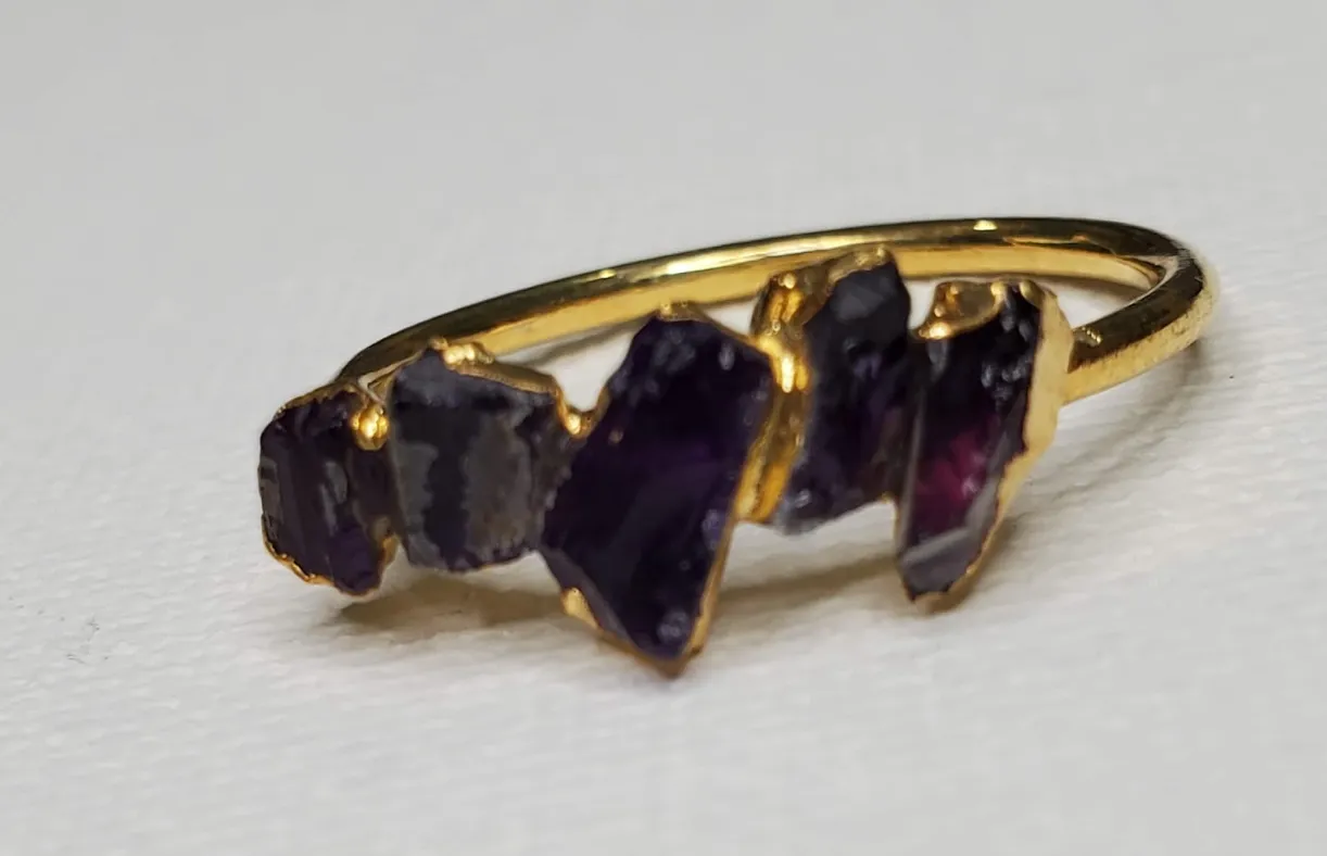 Mini Amethyst Ring