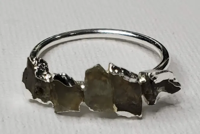 Mini Aquamarine Ring