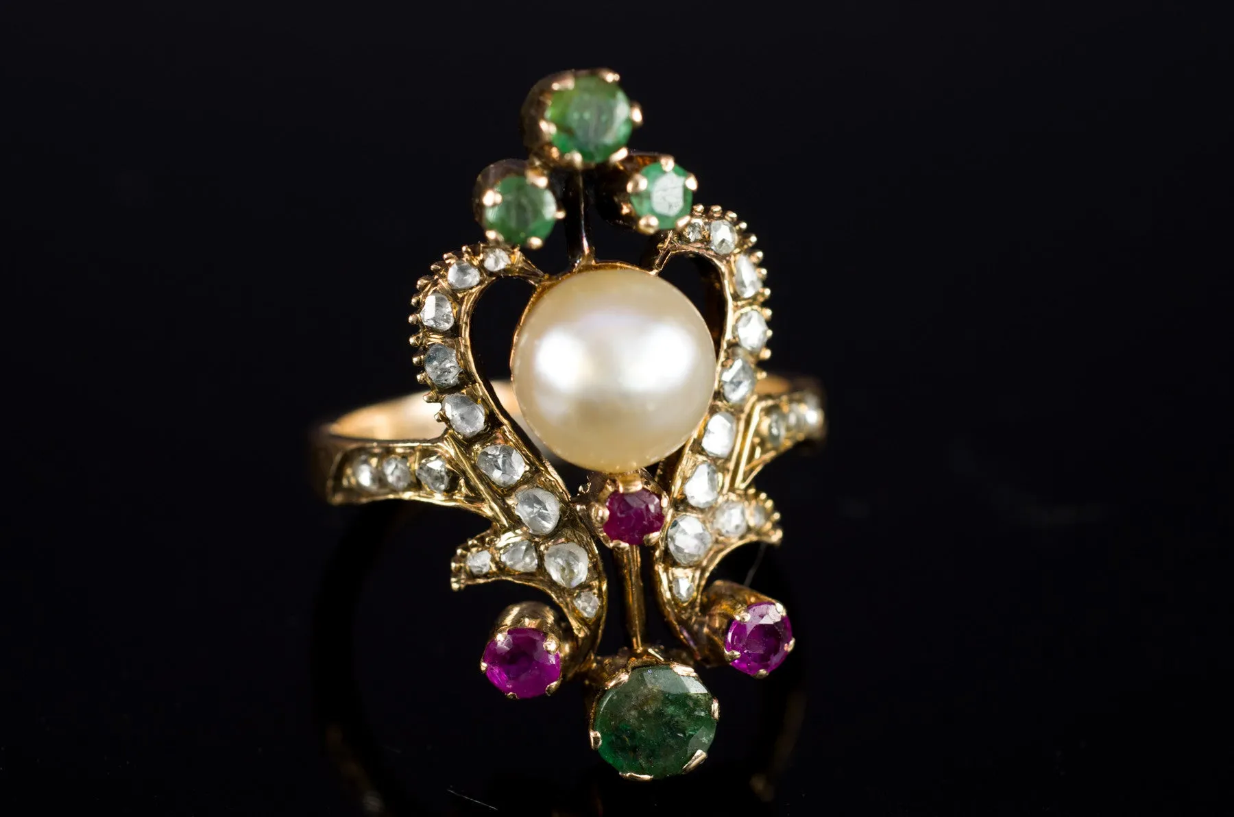 MIXED GEM AND ROSE CUT DIAMOND COCKTAIL RING