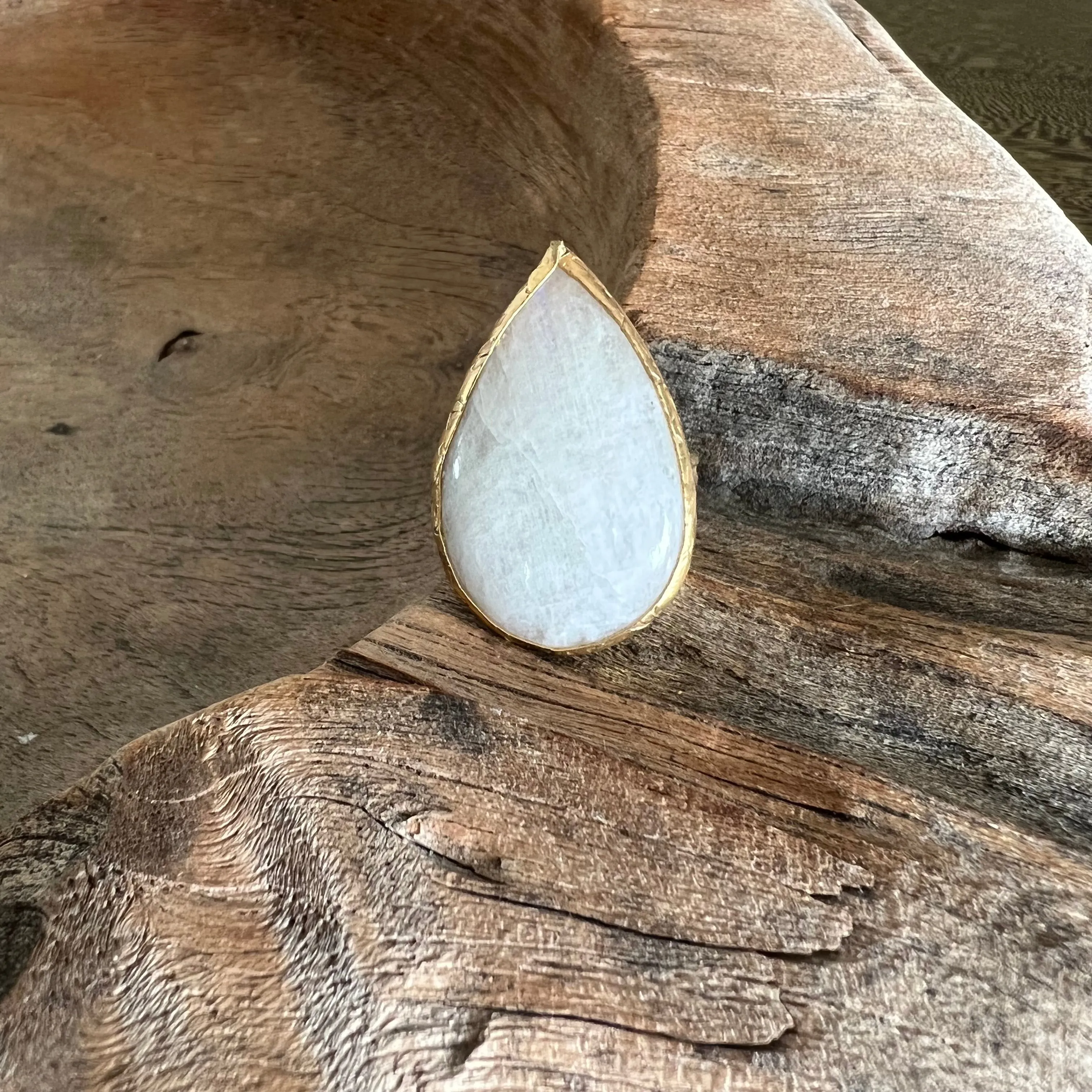Moonstone Ring in Gold
