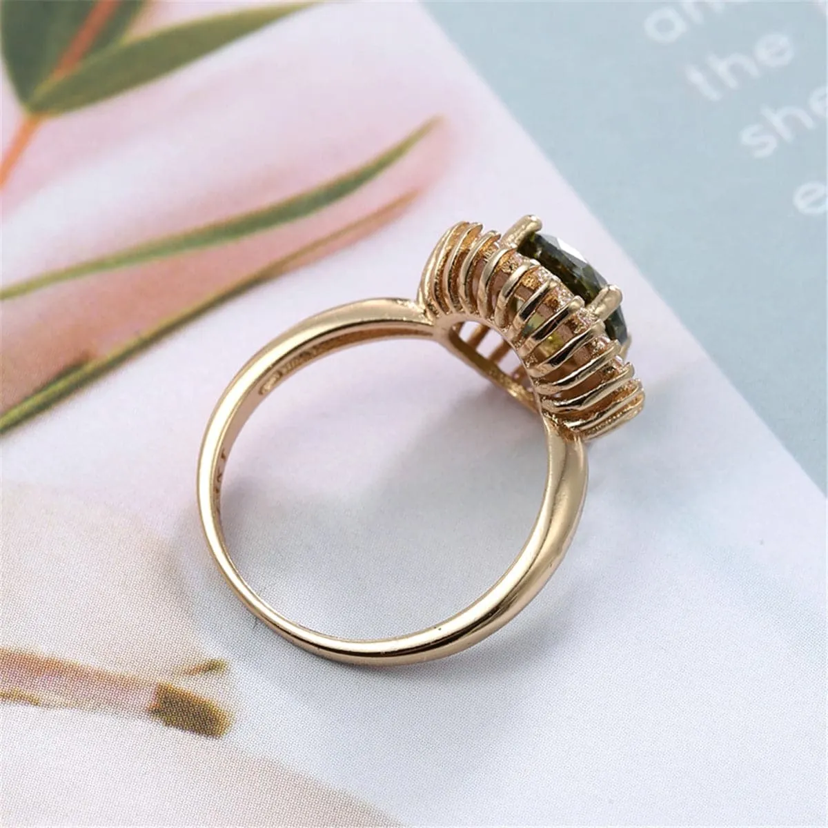 Olive Crystal & Cubic Zirconia 18K Rose Gold-Plated Sunflower Ring