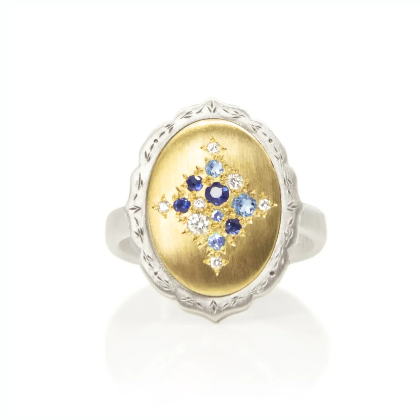 Oval Scallop Edge Ring