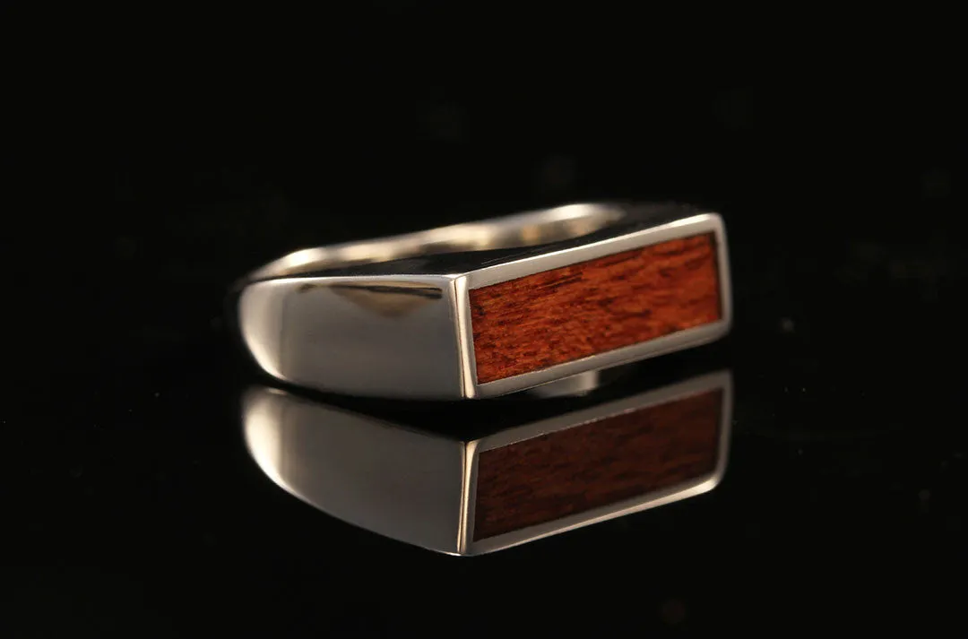 ROSEWOOD MENS 14K WHITE GOLD SIGNET RING