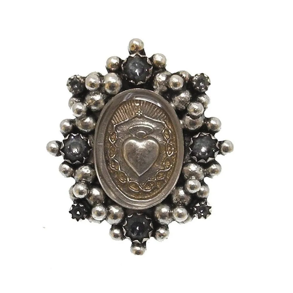 Sacred Heart Oval Ring