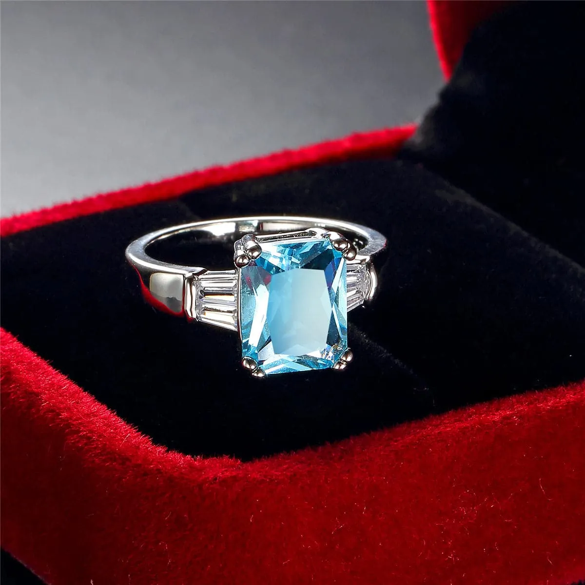 Sea Blue Crystal & Silver-Plated Ring