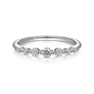 Single Prong Diamond Ring in 14K White Gold