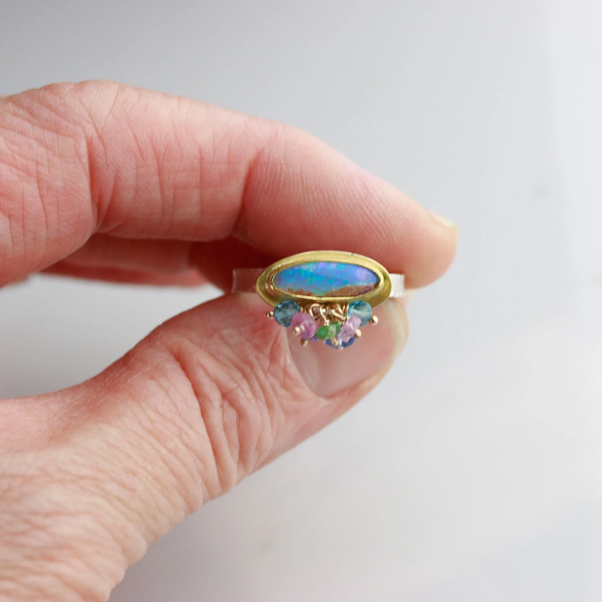 Slender Pipe Opal Ring with Fringe. Size 8