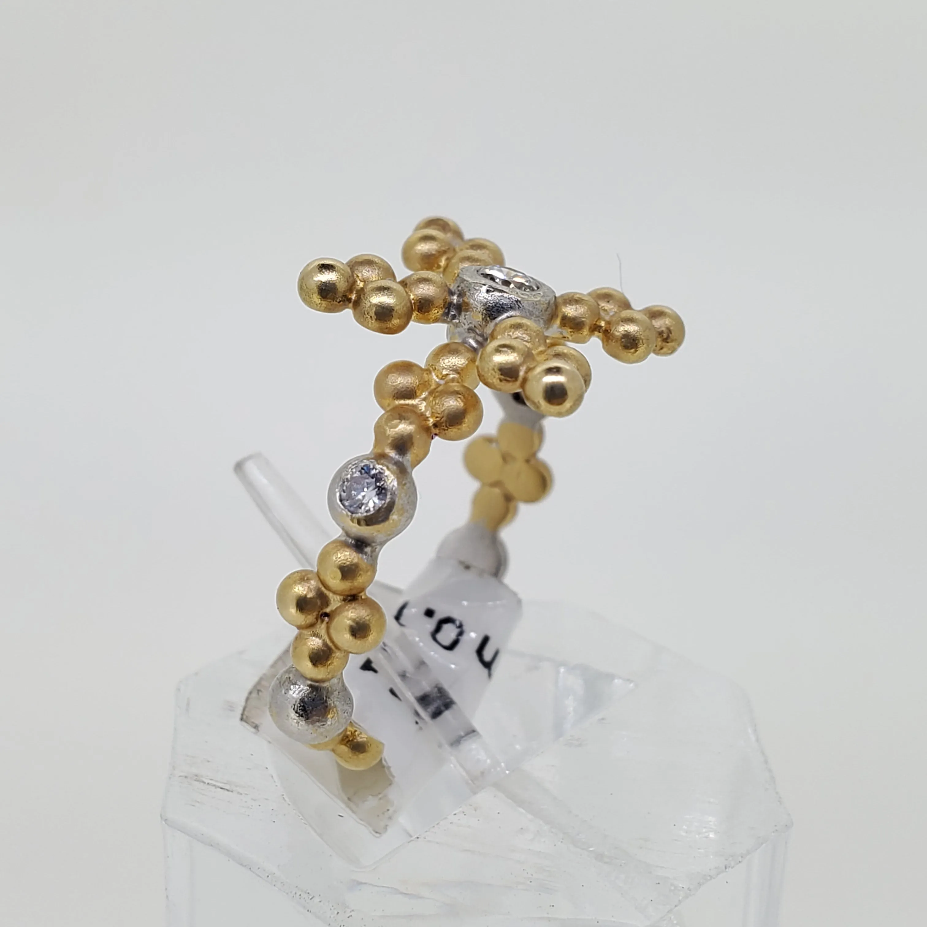Two Tone Bead Diamond Ring