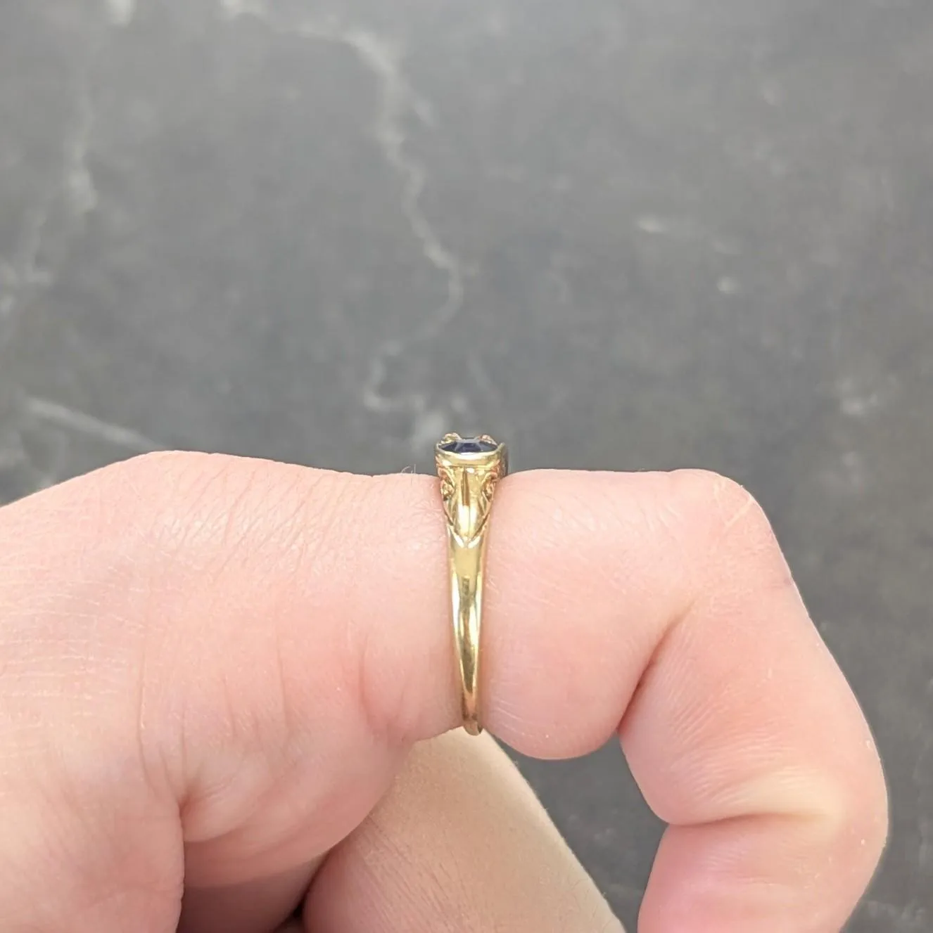 Victorian 1.52 CTW Sapphire Diamond 18 Karat Yellow Gold Antique Scroll Band Ring