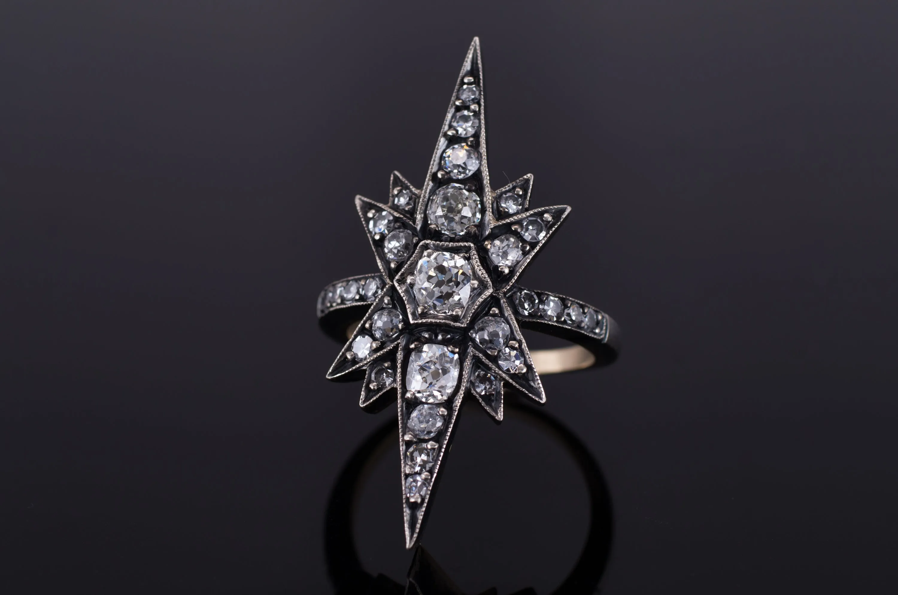 VICTORIAN INSPIRED OLD CUT DIAMOND STAR RING