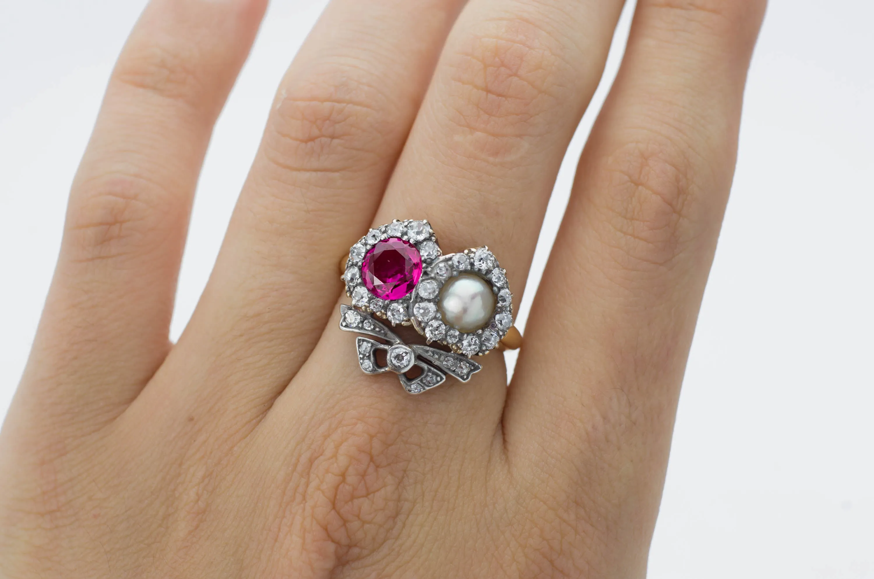 VICTORIAN TWIN HEARTS BURMA RUBY PEARL AND DIAMOND RING