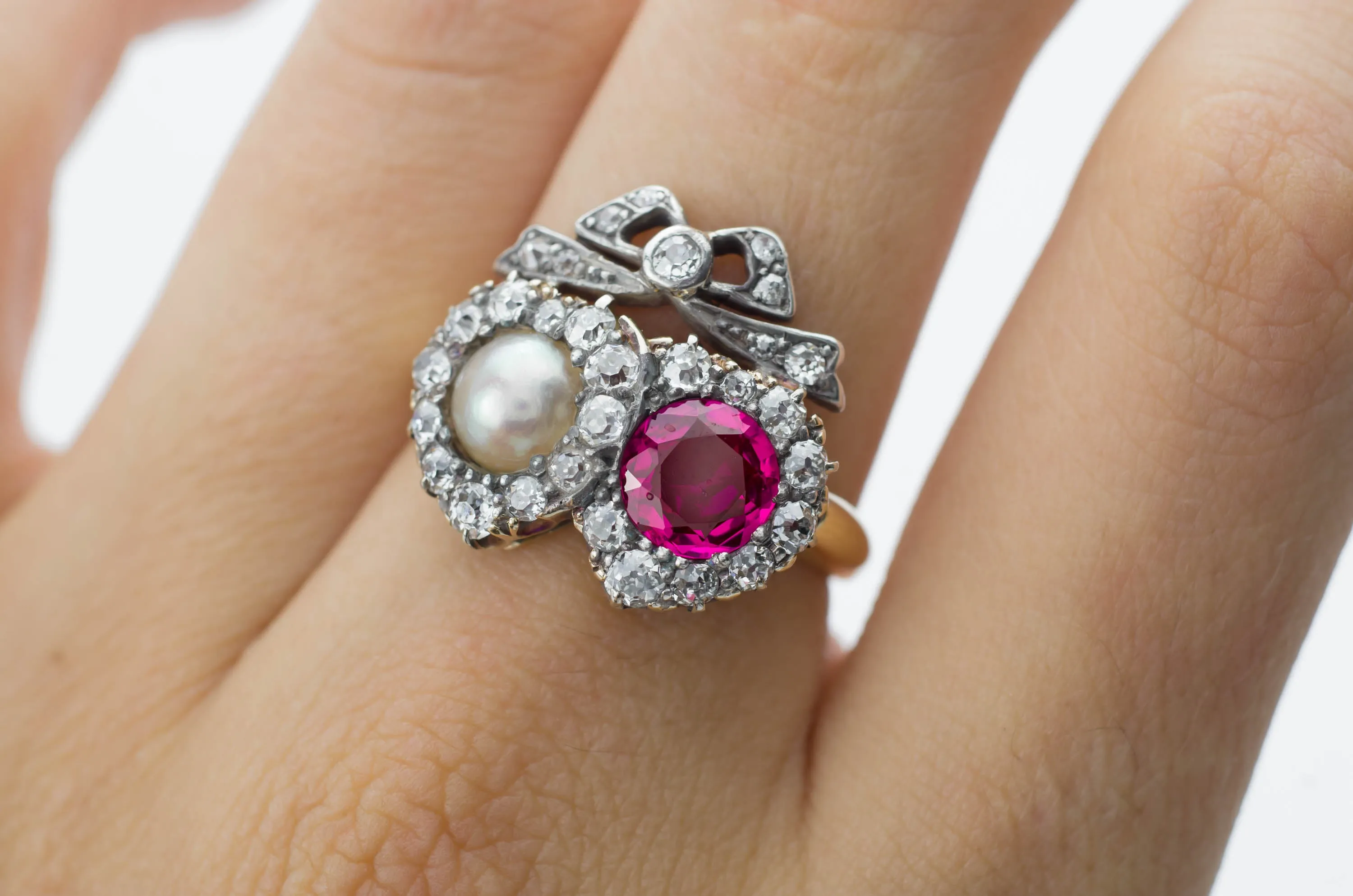 VICTORIAN TWIN HEARTS BURMA RUBY PEARL AND DIAMOND RING