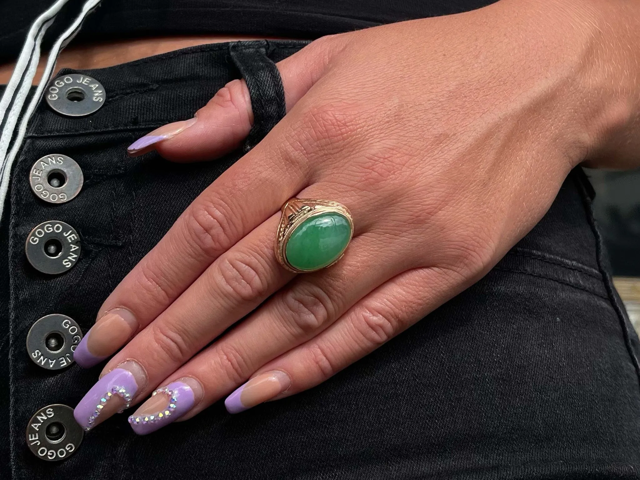 Vintage Men's Oval Cabochon Green Jade Ring - 14k Yellow Gold