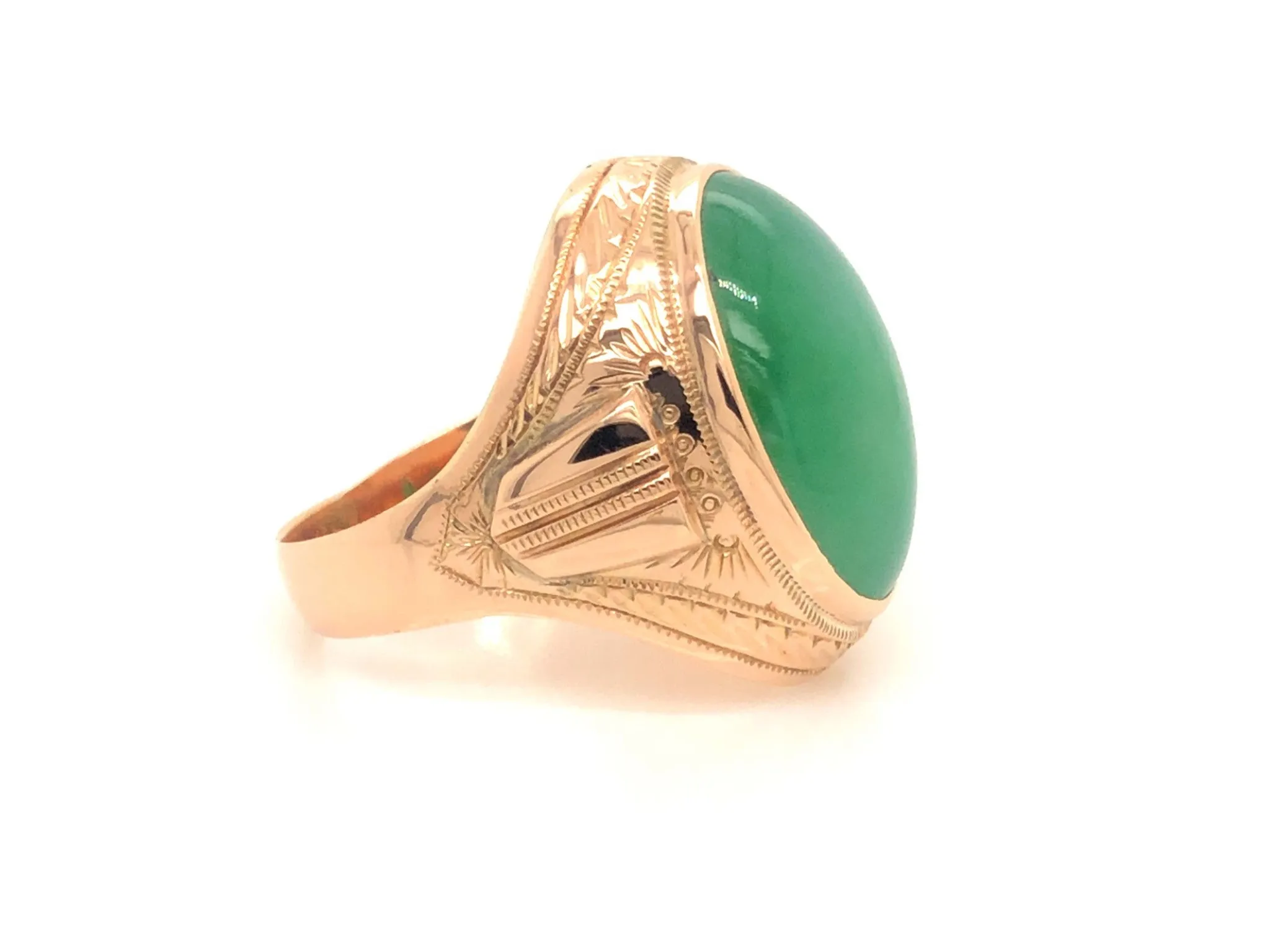 Vintage Men's Oval Cabochon Green Jade Ring - 14k Yellow Gold
