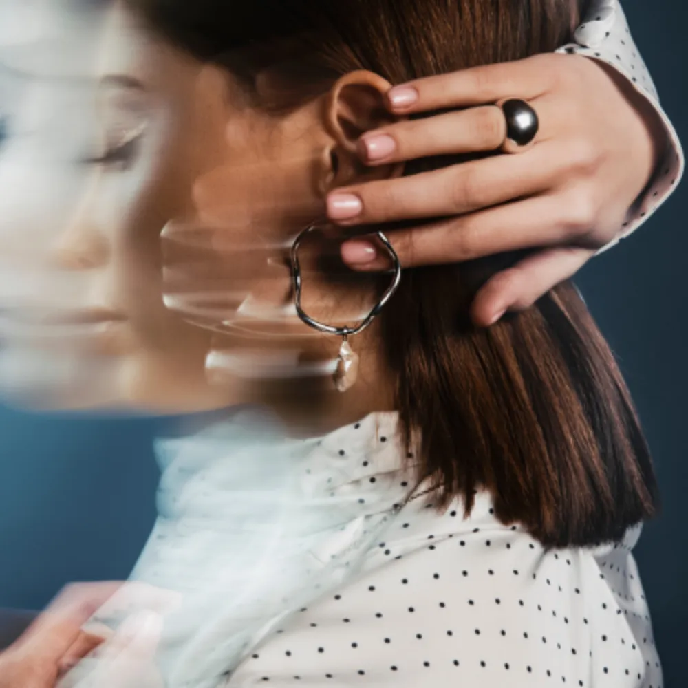 Wavy Rings with a Baroque Pearl