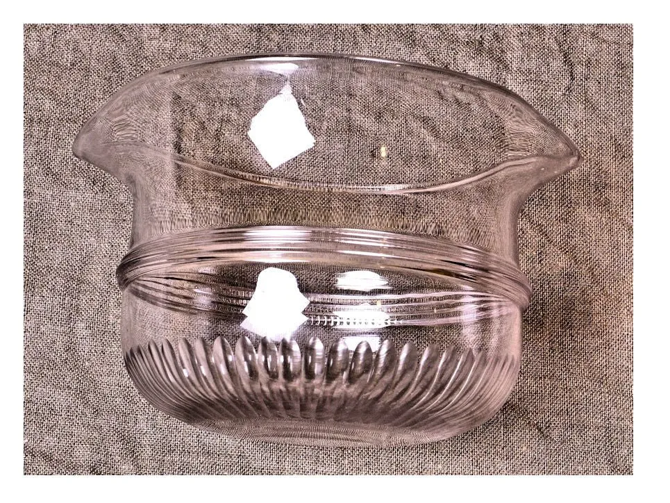 Wine glass rinsers